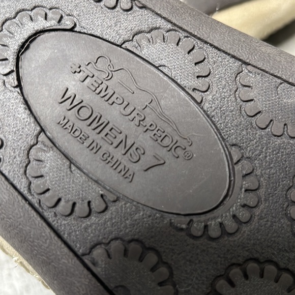 Sonicare toothbrush, slippers and portable footbath (never used) bundle … - Picture 5 of 7